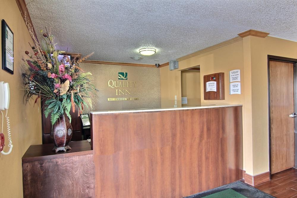Quality Inn Hall Of Fame Кантон Экстерьер фото